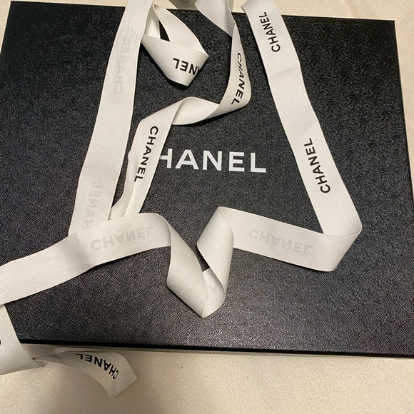 Chanel Loafers - Picture 8 of 9